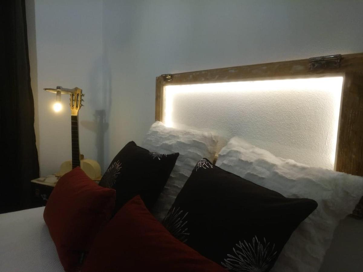Casa 40Th-Music Wood House Hotel Óbidos Екстериор снимка